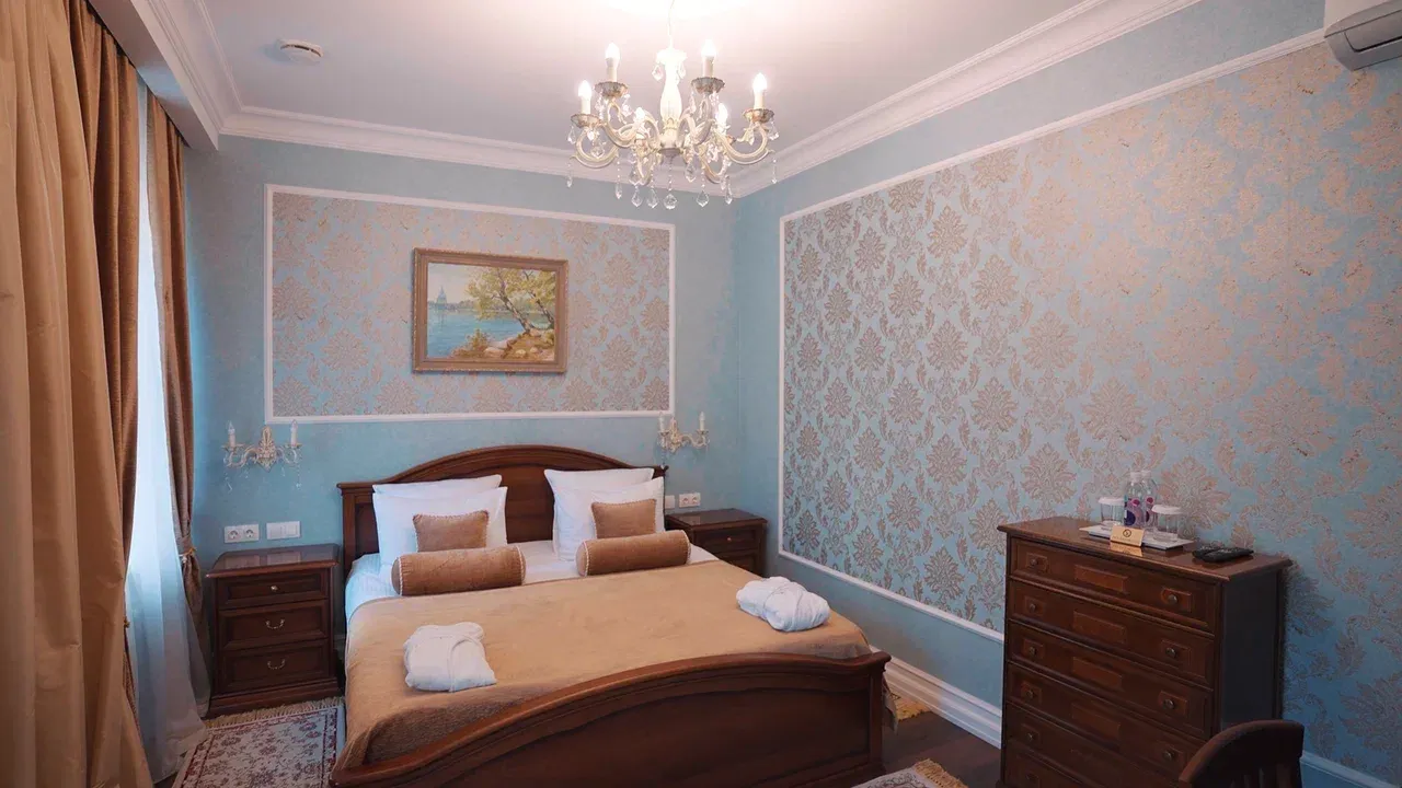 9. Петр Hotel (Petr Hotel)